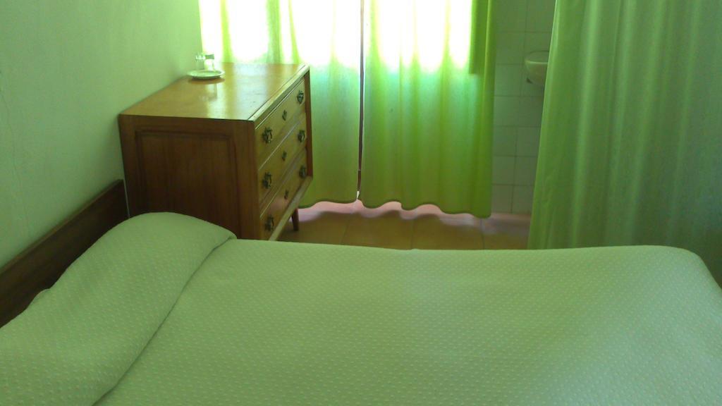 Hostel Caravela Lagos Pokoj fotografie